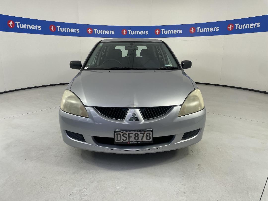 Photo '2' of Mitsubishi Lancer Photo '2' of Mitsubishi Lancer