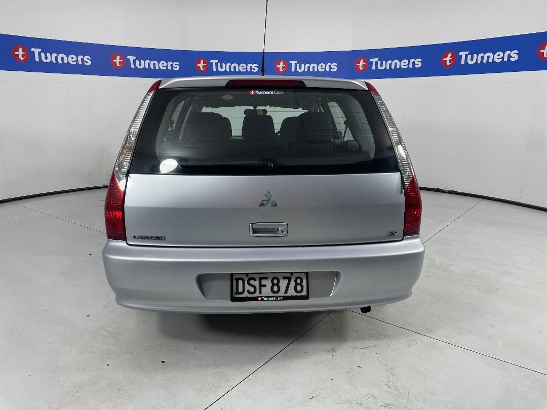 Photo '6' of Mitsubishi Lancer Photo '6' of Mitsubishi Lancer