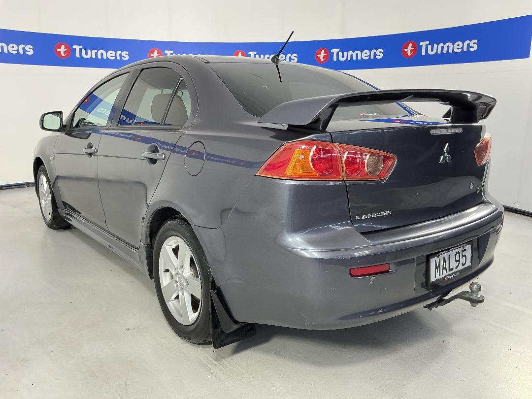 Photo '5' of Mitsubishi Lancer Photo '5' of Mitsubishi Lancer