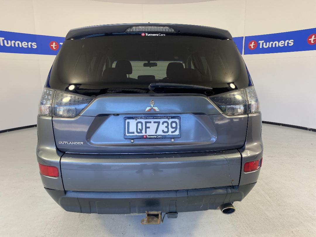 Photo '6' of Mitsubishi Outlander Photo '6' of Mitsubishi Outlander