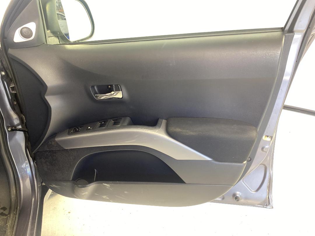 Photo '15' of Mitsubishi Outlander Photo '15' of Mitsubishi Outlander