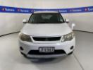 Thumbnail '2' of Mitsubishi Outlander