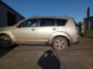 Thumbnail '3' of Mitsubishi Outlander LS