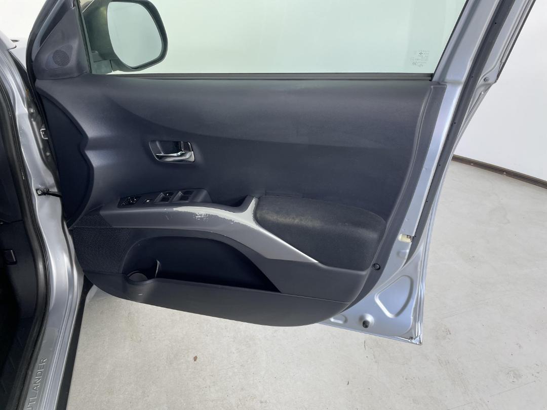 Photo '15' of Mitsubishi Outlander Photo '15' of Mitsubishi Outlander