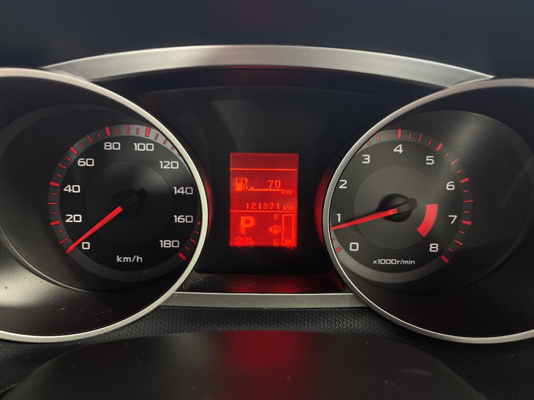 Photo '21' of Mitsubishi Outlander Photo '21' of Mitsubishi Outlander