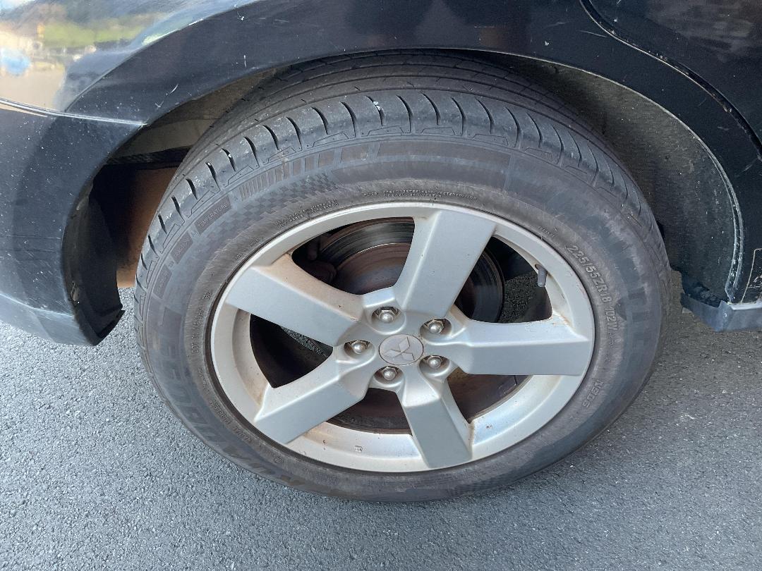 Photo '9' of Mitsubishi Outlander Photo '9' of Mitsubishi Outlander