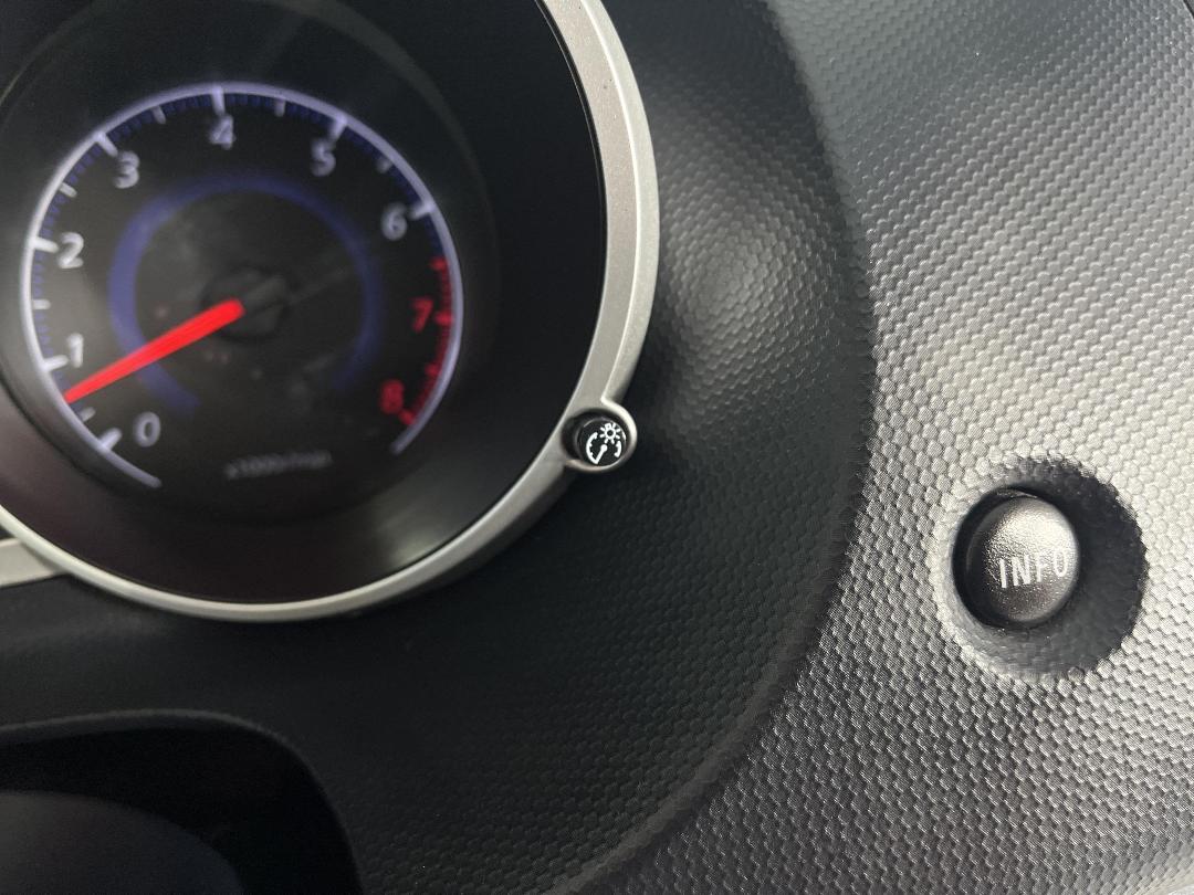 Photo '27' of Mitsubishi Outlander