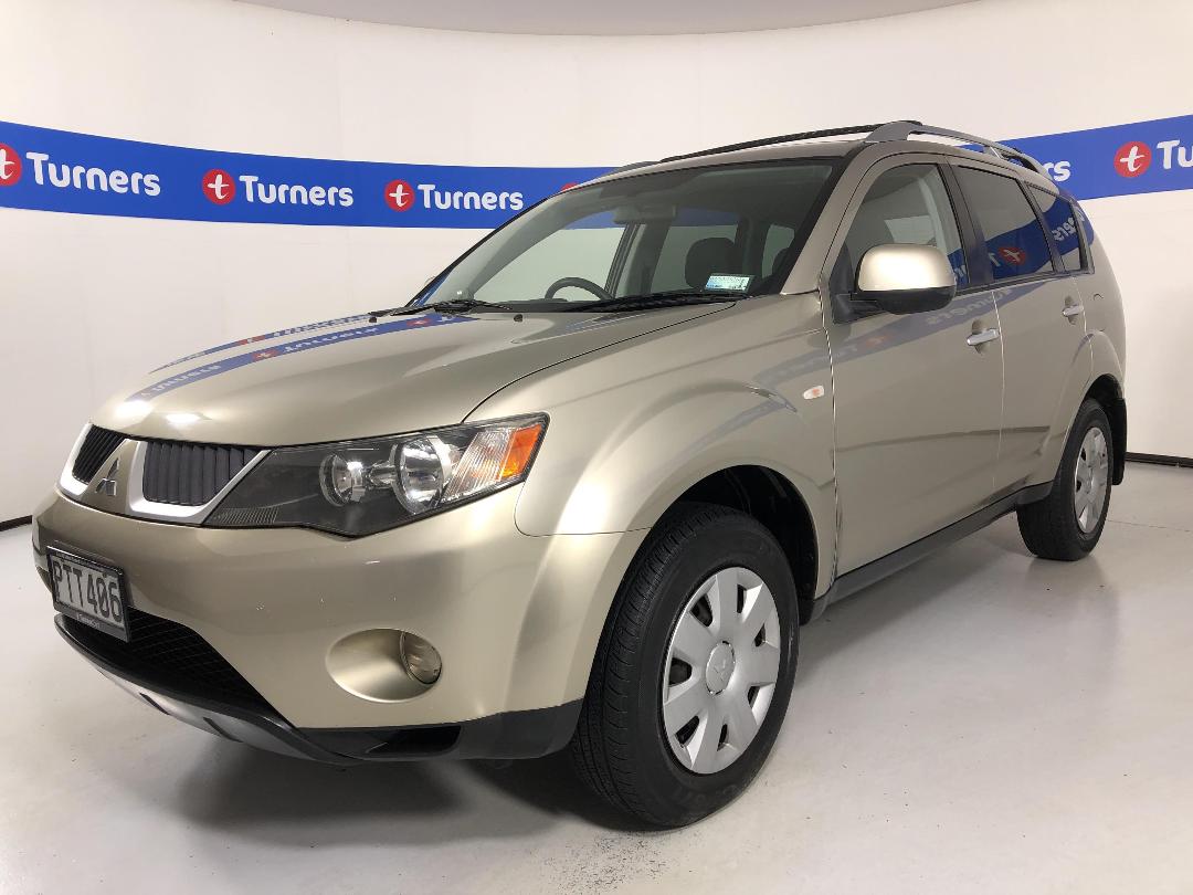 Photo '4' of Mitsubishi Outlander Photo '4' of Mitsubishi Outlander