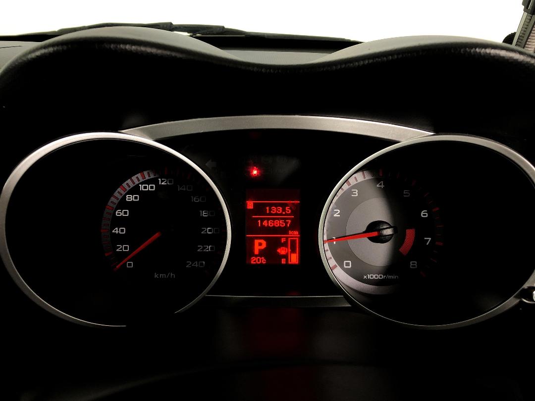 Photo '21' of Mitsubishi Outlander Photo '21' of Mitsubishi Outlander