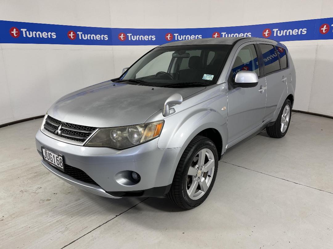 Photo '4' of Mitsubishi Outlander Photo '4' of Mitsubishi Outlander