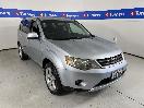 Thumbnail '1' of Mitsubishi Outlander