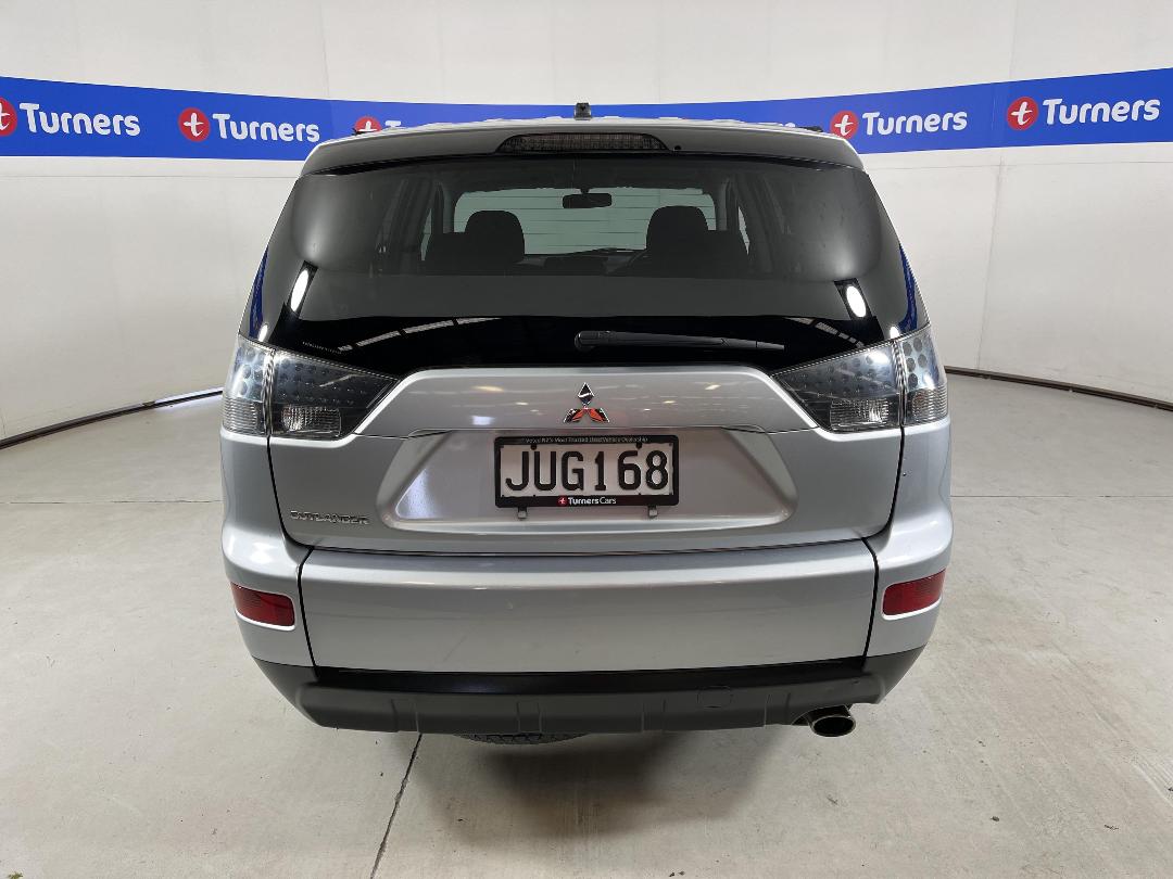 Photo '6' of Mitsubishi Outlander Photo '6' of Mitsubishi Outlander