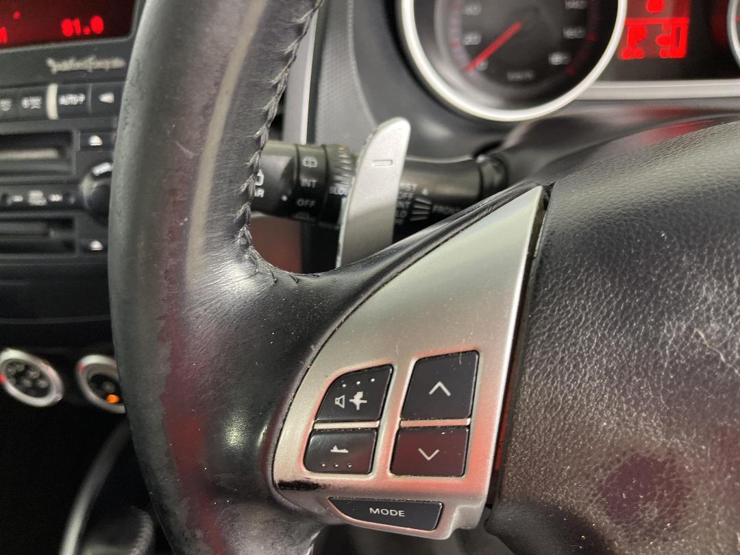 Photo '26' of Mitsubishi Outlander Photo '26' of Mitsubishi Outlander