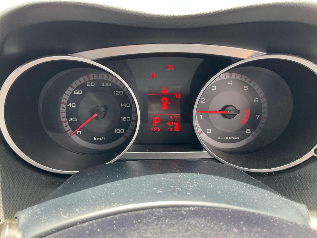 Photo '14' of Mitsubishi Outlander Photo '14' of Mitsubishi Outlander