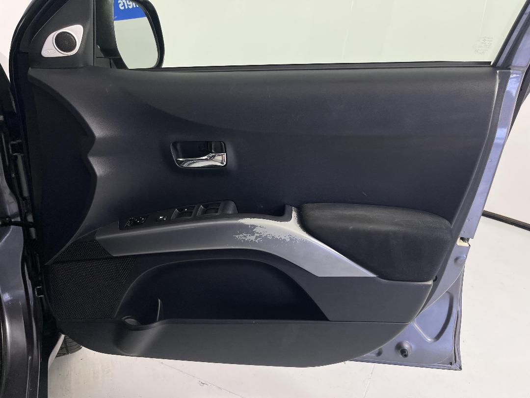 Photo '15' of Mitsubishi Outlander