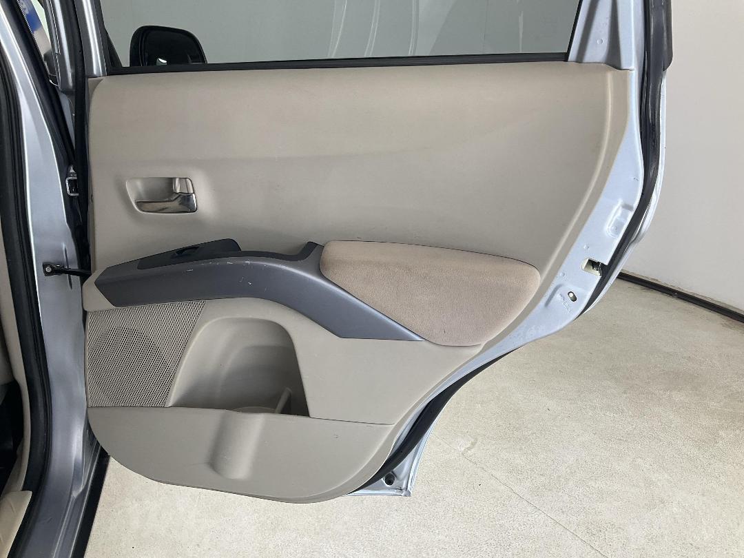 Photo '19' of Mitsubishi Outlander