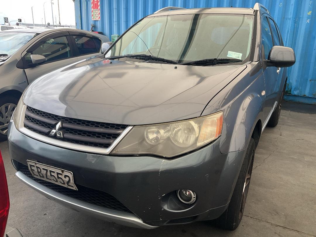 Photo '5' of Mitsubishi Outlander XLS