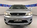 Thumbnail '2' of Mitsubishi Outlander