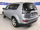 Thumbnail '5' of Mitsubishi Outlander