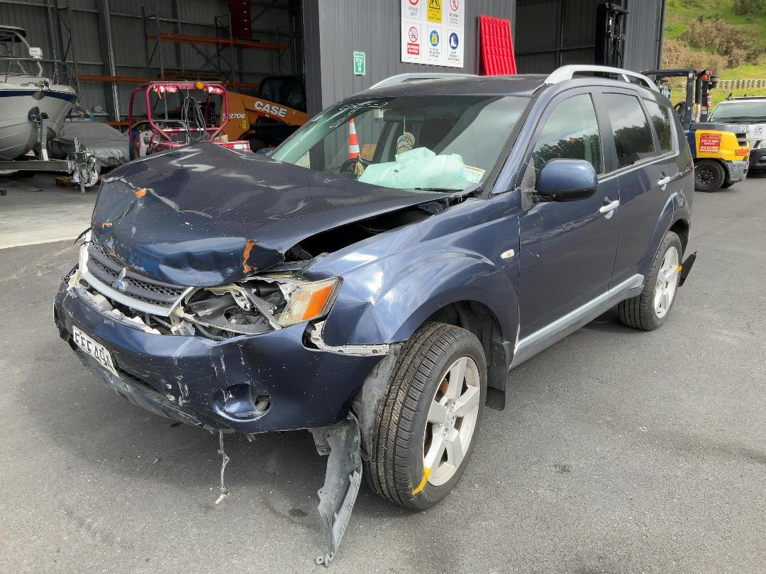 Photo '3' of Mitsubishi Outlander XLS Photo '3' of Mitsubishi Outlander XLS