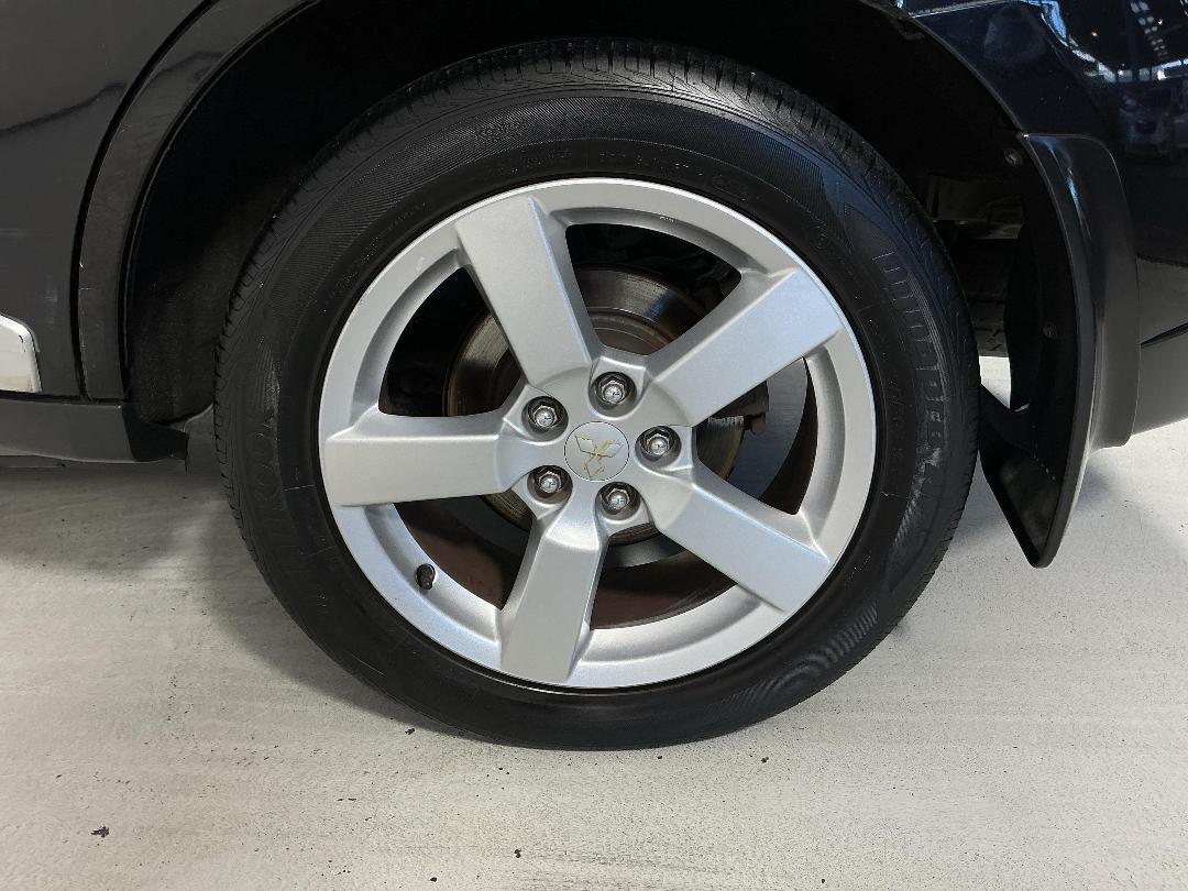 Photo '11' of Mitsubishi Outlander