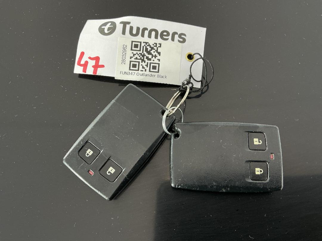 Photo '22' of Mitsubishi Outlander