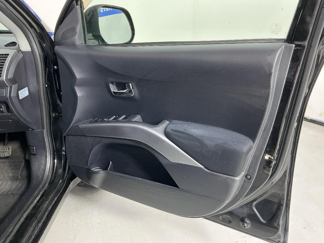 Photo '15' of Mitsubishi Outlander