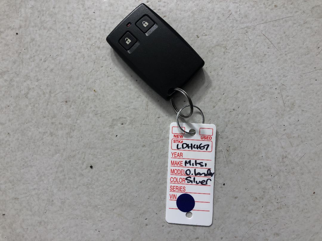 Photo '22' of Mitsubishi Outlander