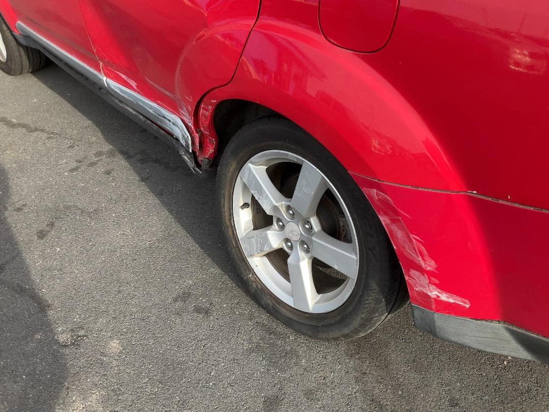 Photo '13' of Mitsubishi Outlander