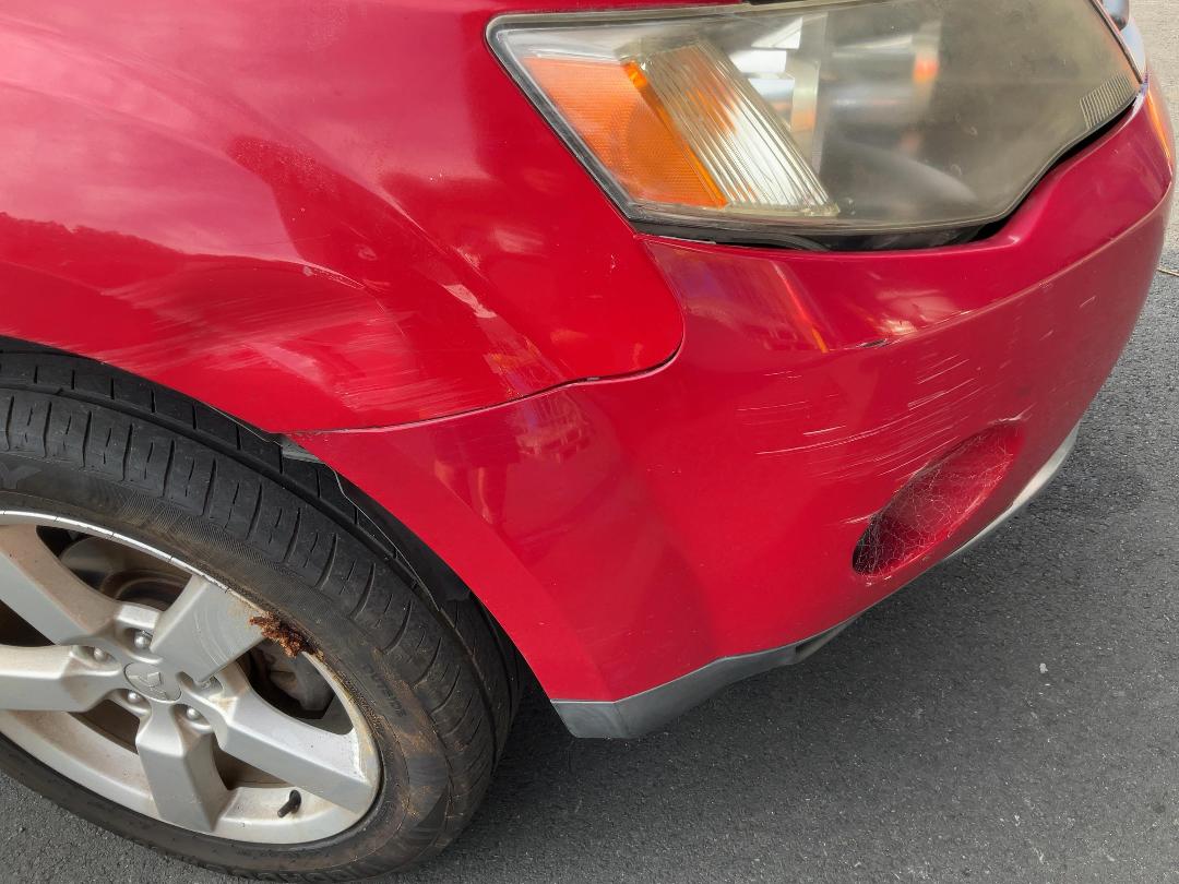 Photo '14' of Mitsubishi Outlander