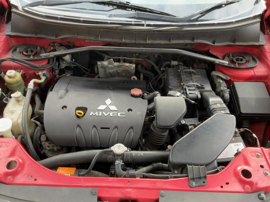 Photo '21' of Mitsubishi Outlander