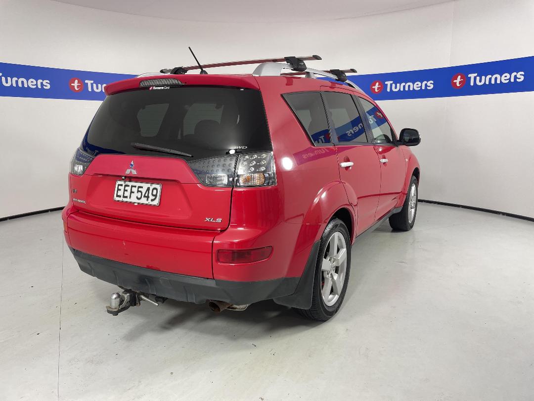 Photo '7' of Mitsubishi Outlander Photo '7' of Mitsubishi Outlander