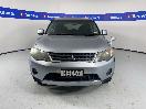 Thumbnail '2' of Mitsubishi Outlander