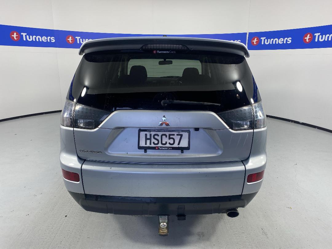 Photo '6' of Mitsubishi Outlander Photo '6' of Mitsubishi Outlander