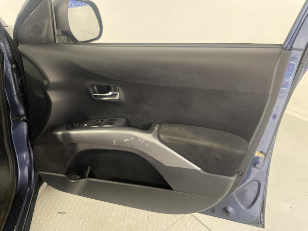 Photo '15' of Mitsubishi Outlander