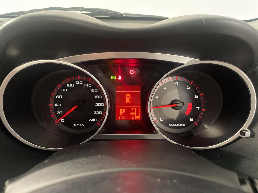 Photo '21' of Mitsubishi Outlander