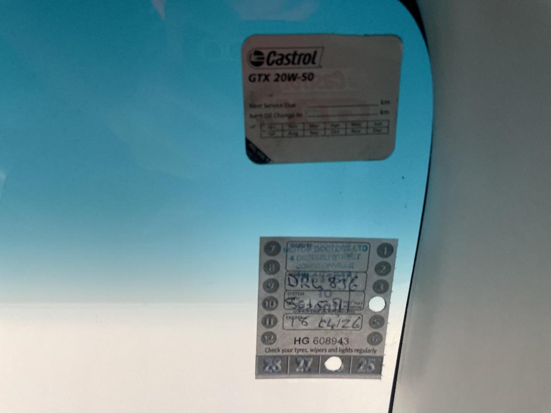 Photo '28' of Mitsubishi Outlander