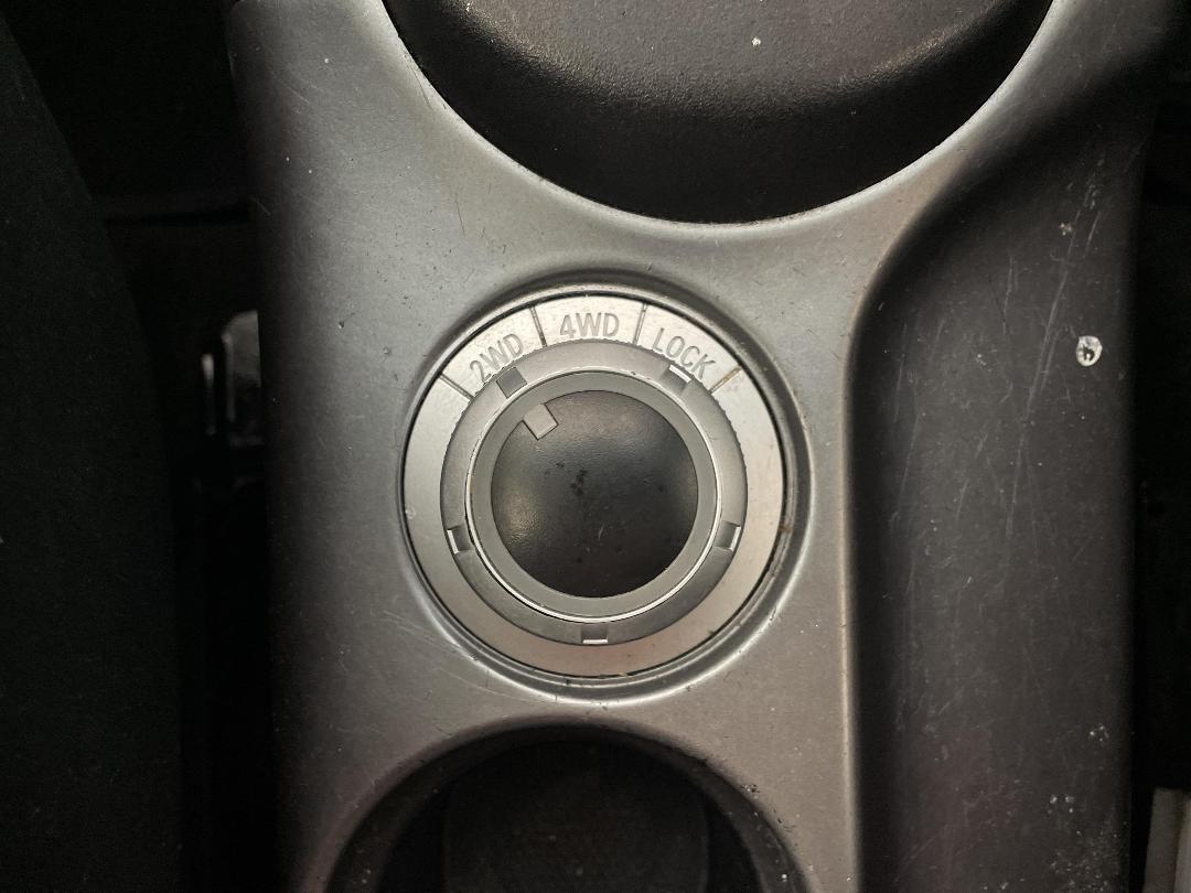 Photo '23' of Mitsubishi Outlander