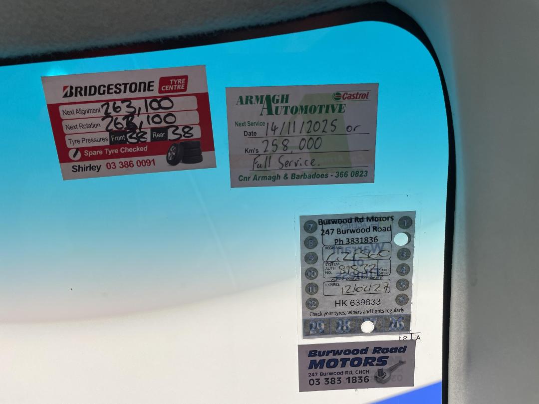 Photo '25' of Mitsubishi Outlander