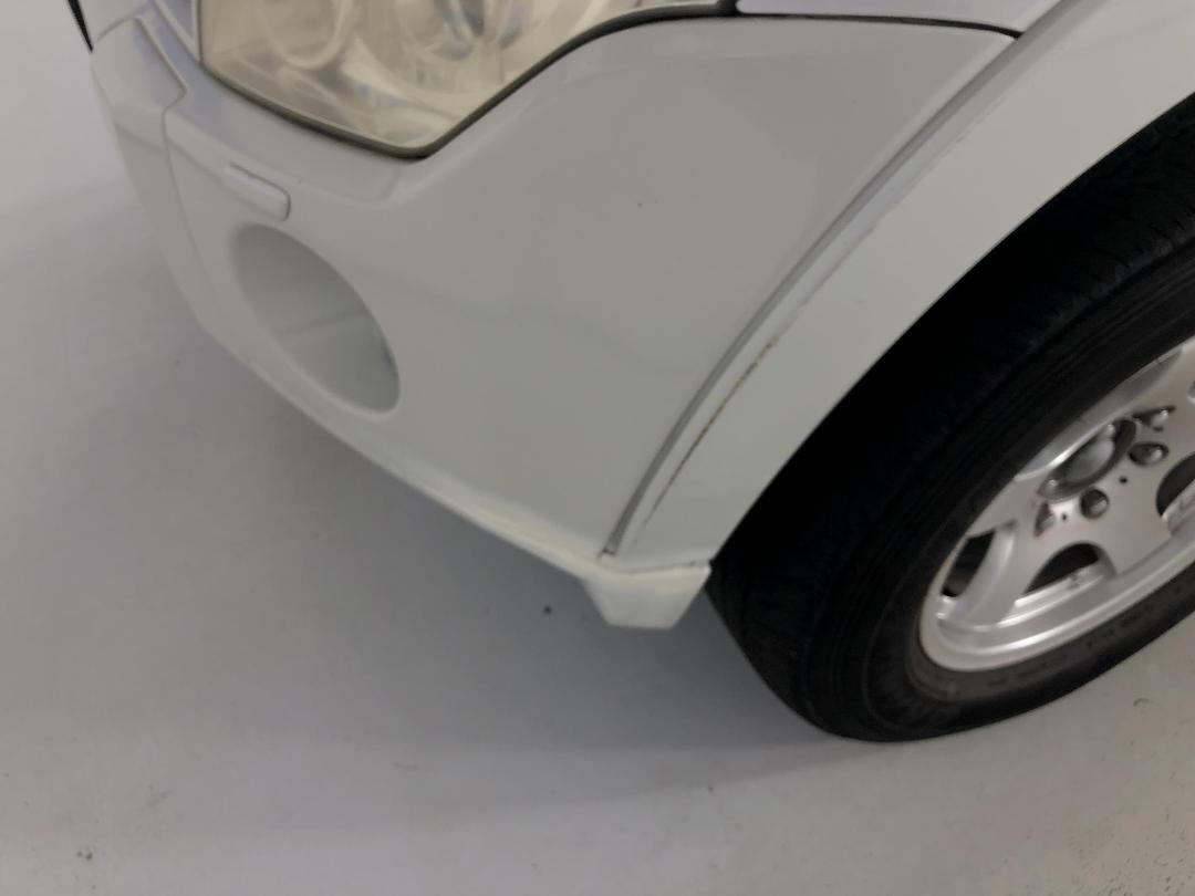 Photo '26' of Mitsubishi Pajero Photo '26' of Mitsubishi Pajero