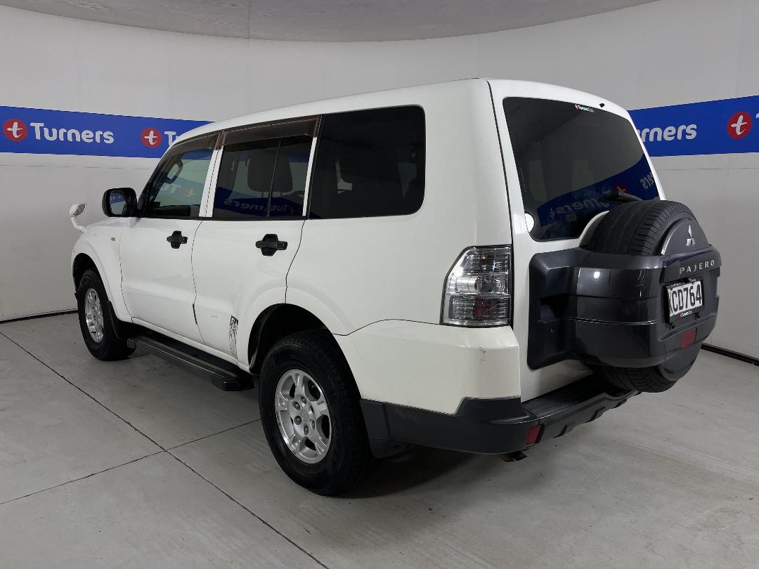 Photo '5' of Mitsubishi Pajero