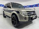 Thumbnail '1' of Mitsubishi Pajero