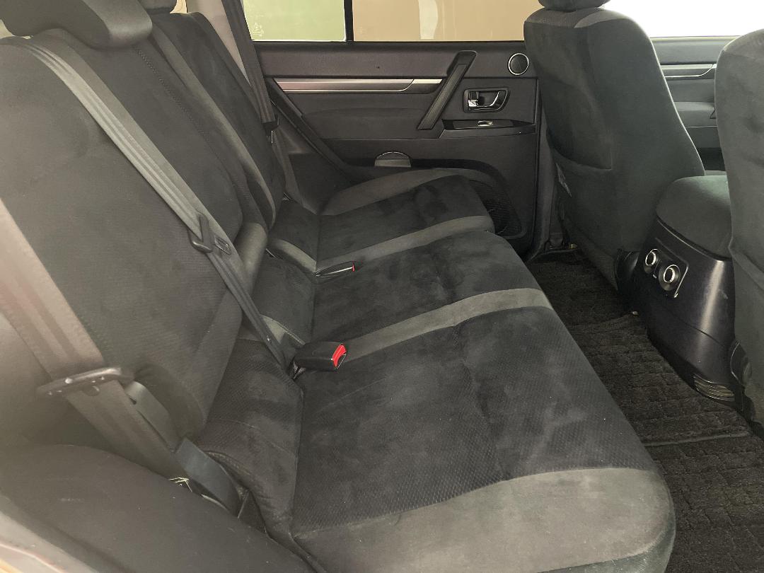 Photo '20' of Mitsubishi Pajero