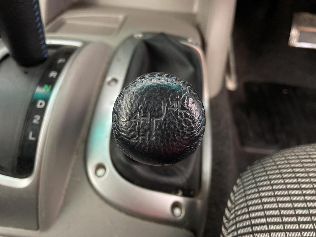 Photo '23' of Mitsubishi Triton