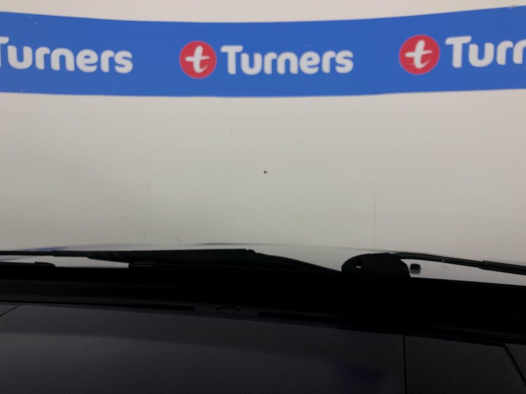 Photo '25' of Mitsubishi Triton