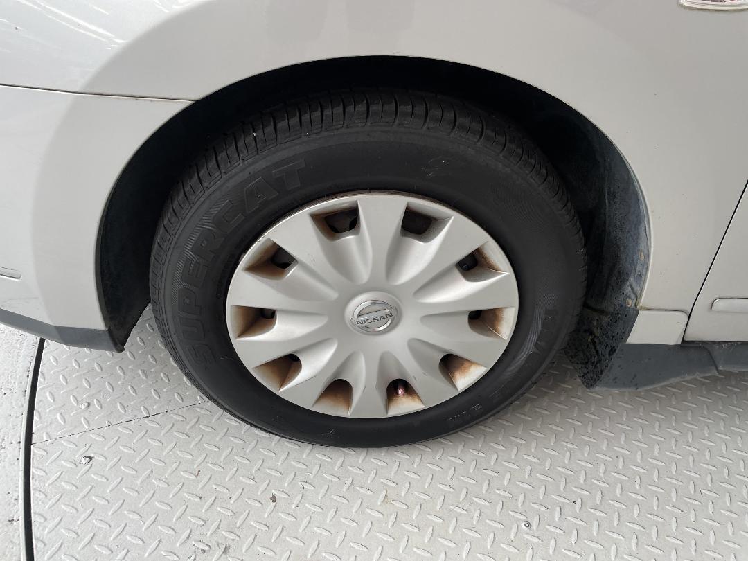 Photo '10' of Nissan Bluebird Photo '10' of Nissan Bluebird