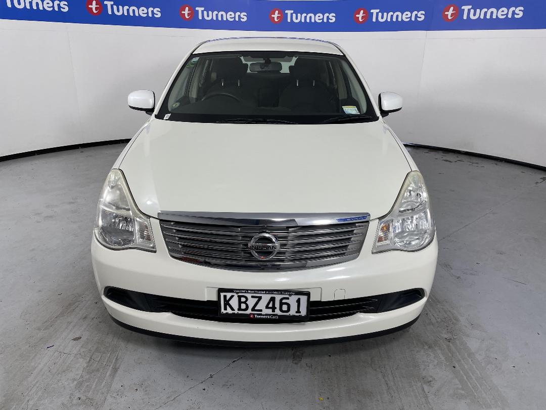 Photo '2' of Nissan Bluebird