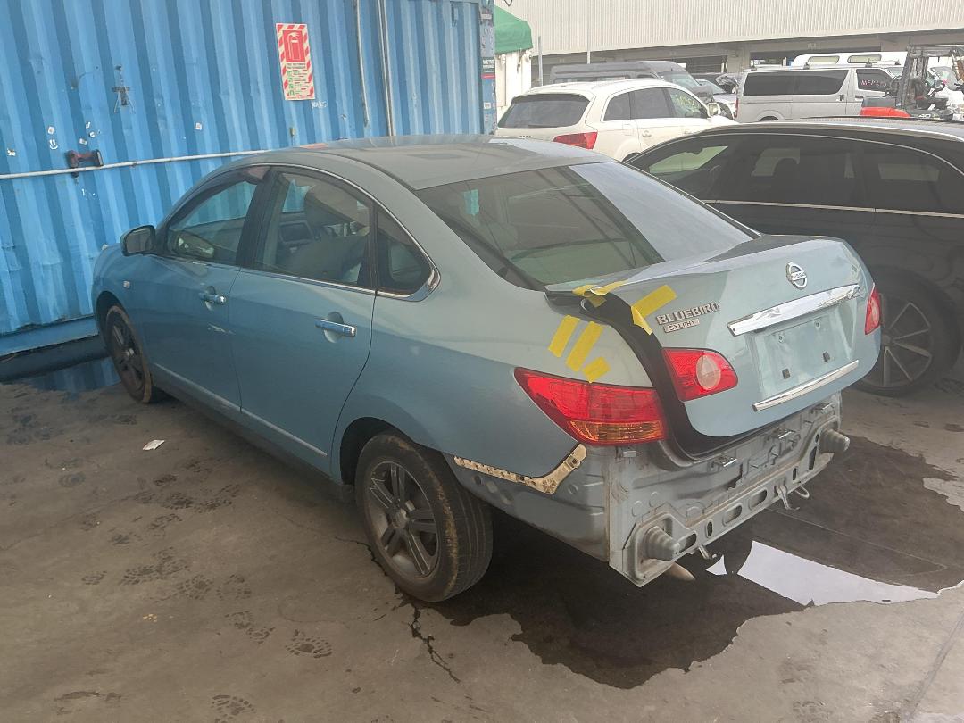 Photo '9' of Nissan Bluebird Sylphy