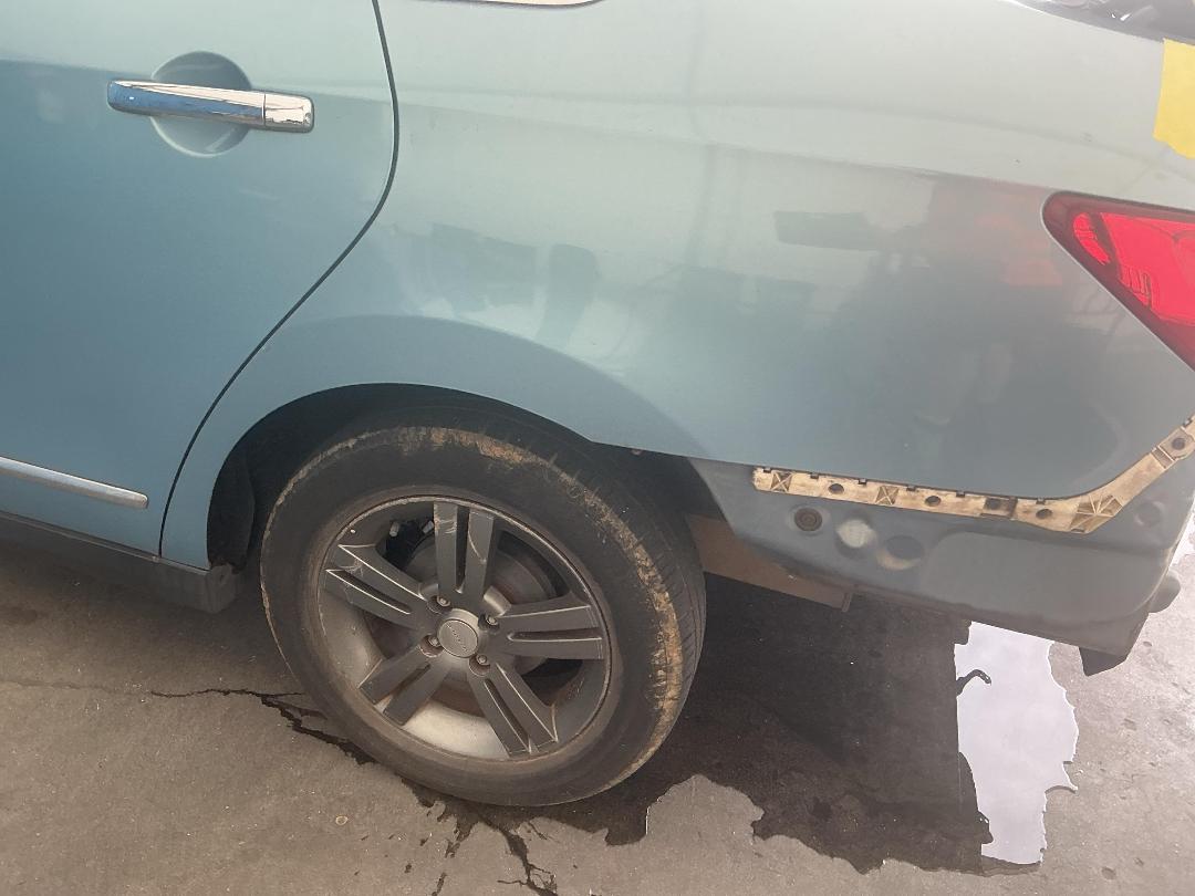 Photo '10' of Nissan Bluebird Sylphy