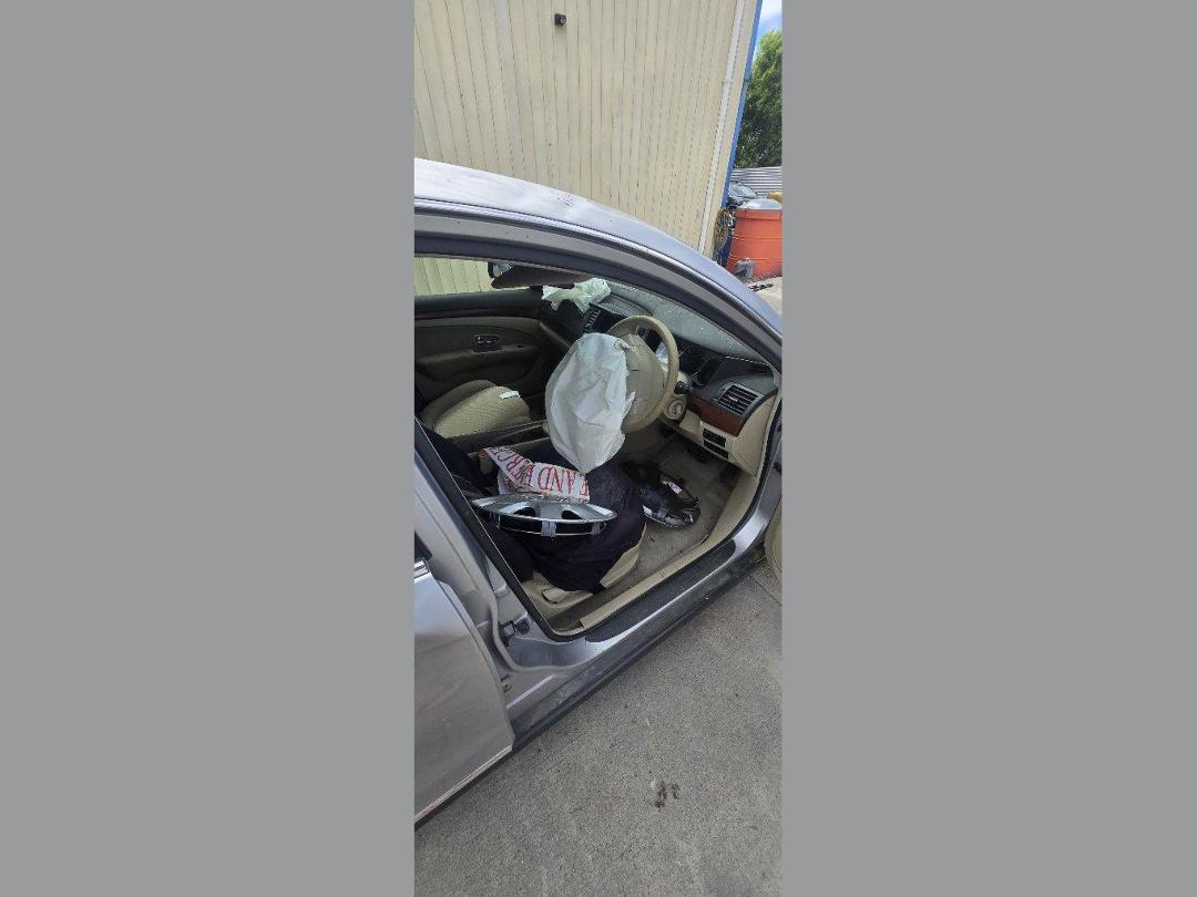 Photo '9' of Nissan Bluebird Sylphy